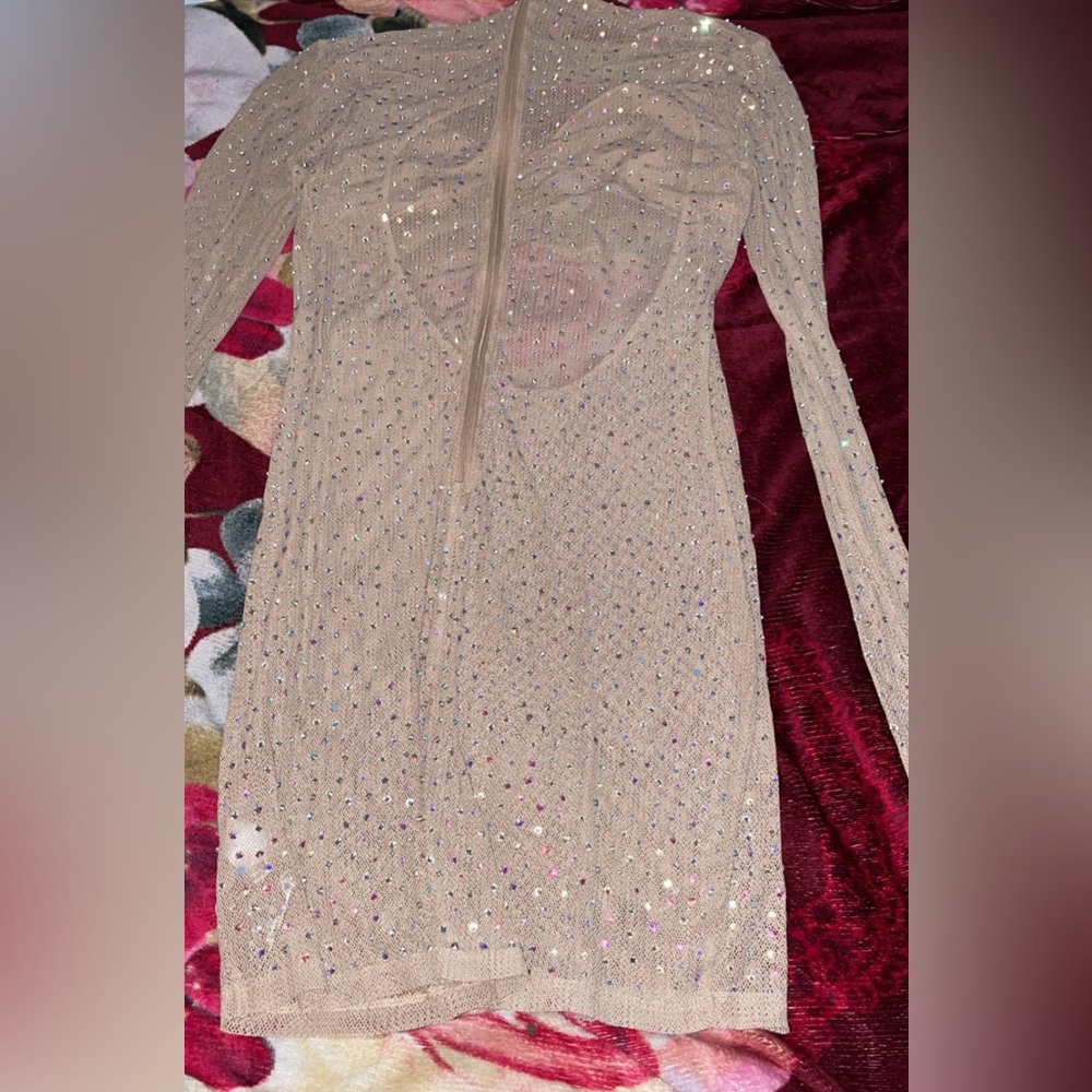 XL Dress I j use one time that’s it but it’s washed